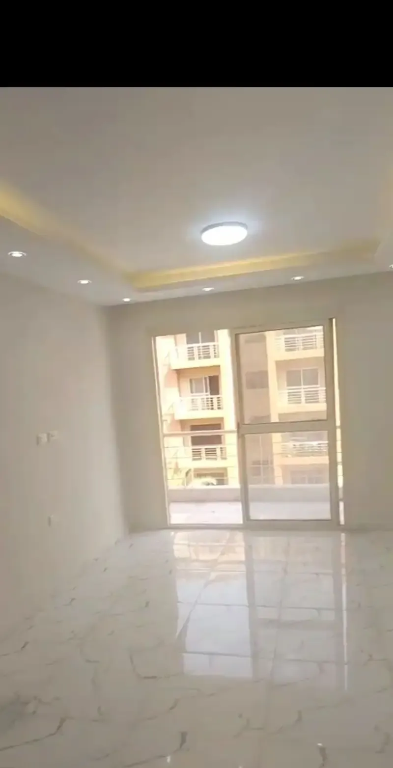 Apartment for rent, ultra super lux, in Degla Palms Compound, October