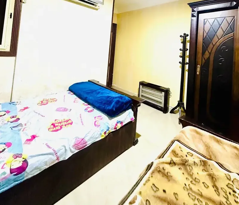 Furnished, air-conditioned apartment with sea view in Mandara