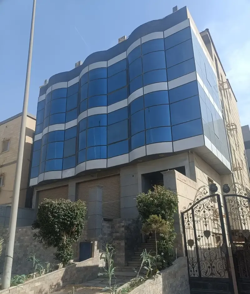 مصنع للايجار في التجمع الخامس
