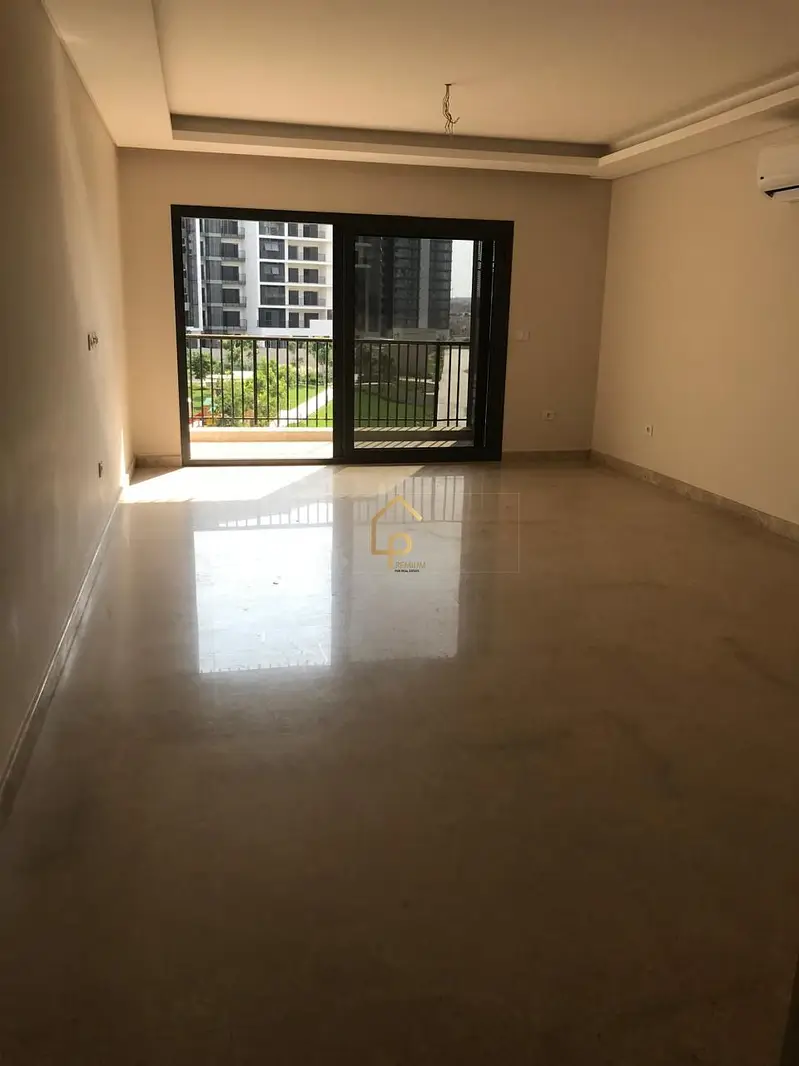 161 sqm Apartment for Rent in ZED Towers Sheikh Zayed