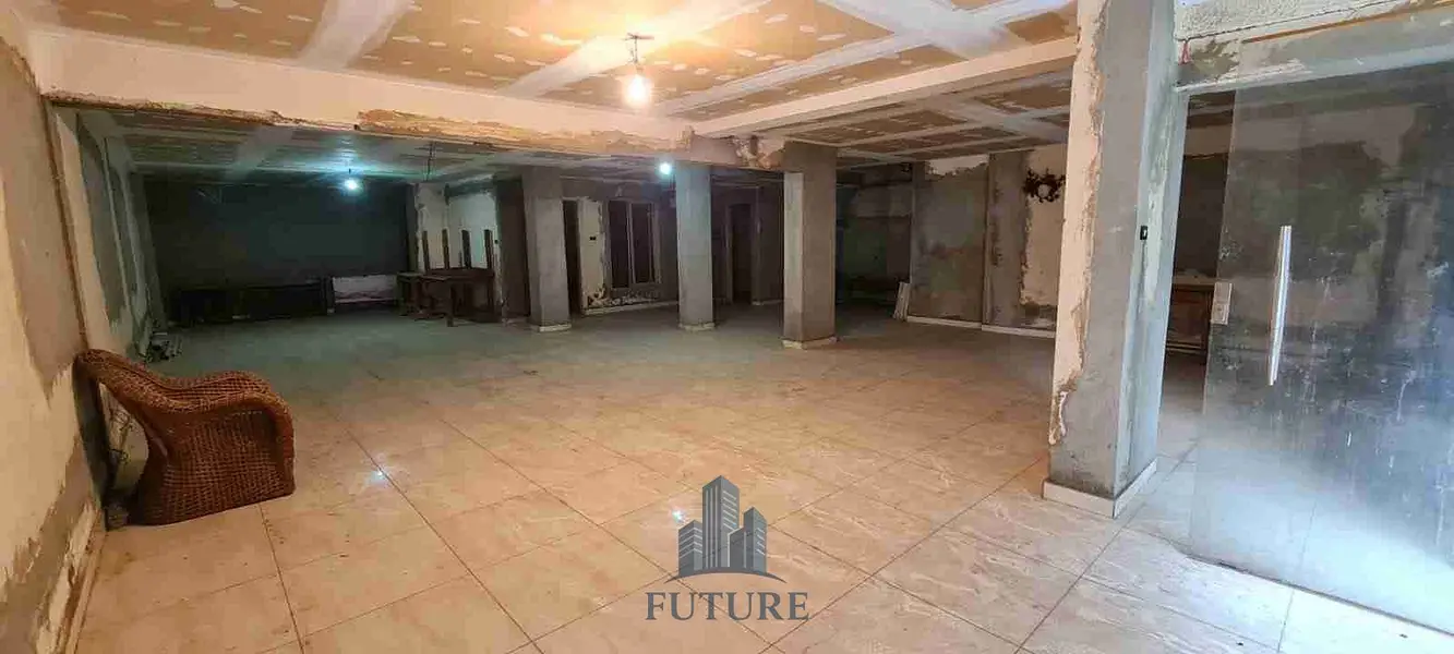 Shop for rent on a main street in Dokki