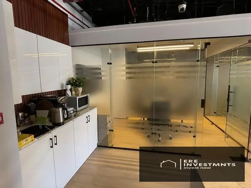 Furnished office for rent 109 sqm in Business Park - Mivida, 5th Settlement