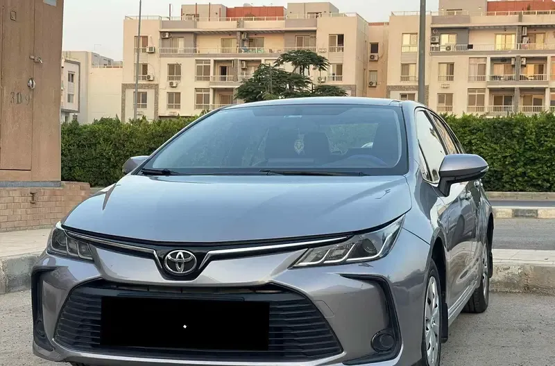 سياره ايجار تويوتا كورولا