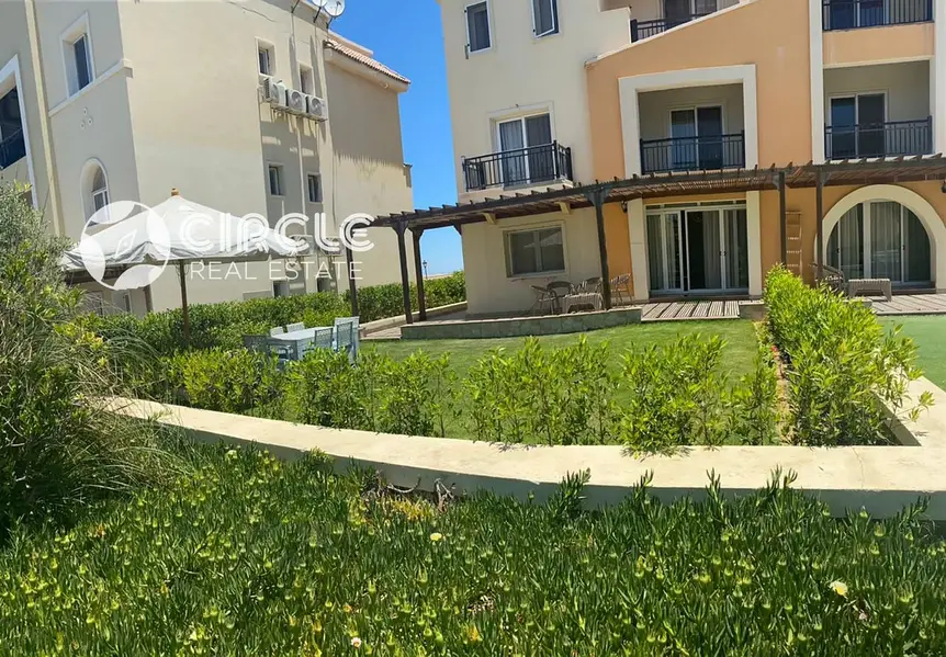 Furnished ground floor chalet with private garden in Mountain View Ras El Hekma