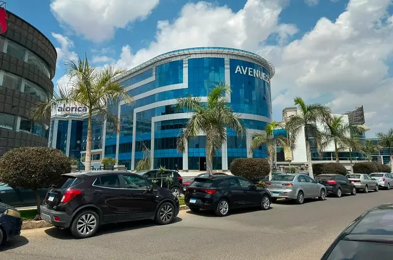 Office for rent in Avenue 22 Mall - Sheikh Zayed