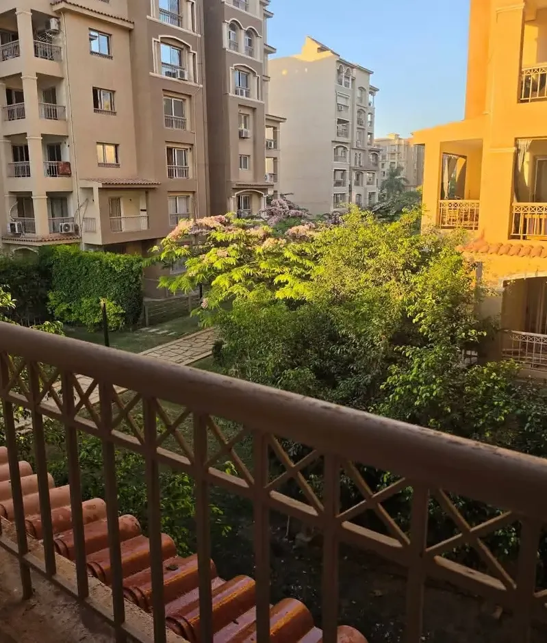 Apartment for rent in Madinaty B1 area with garden view