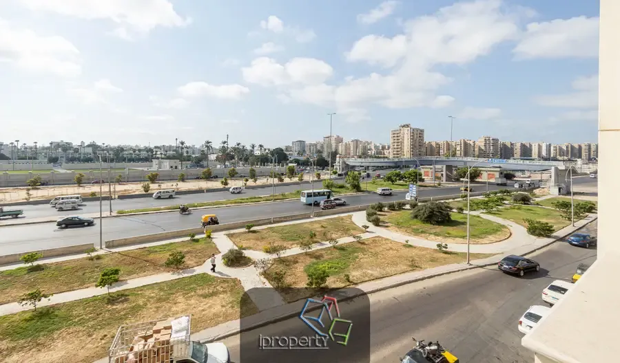 شقة للايجار في سموحة - الاسكندرية