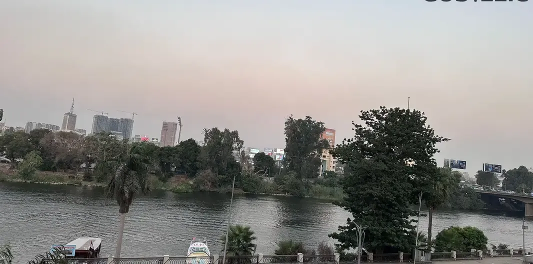Furnished hotel apartment for daily rent on Nile Street, Agouza