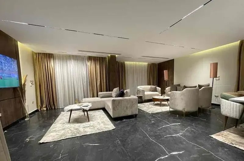 Daily rental villa in Sheikh Zayed, prime location