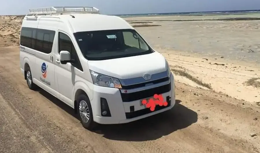 ايجار تويوتا هايس 13 راكب للسفر