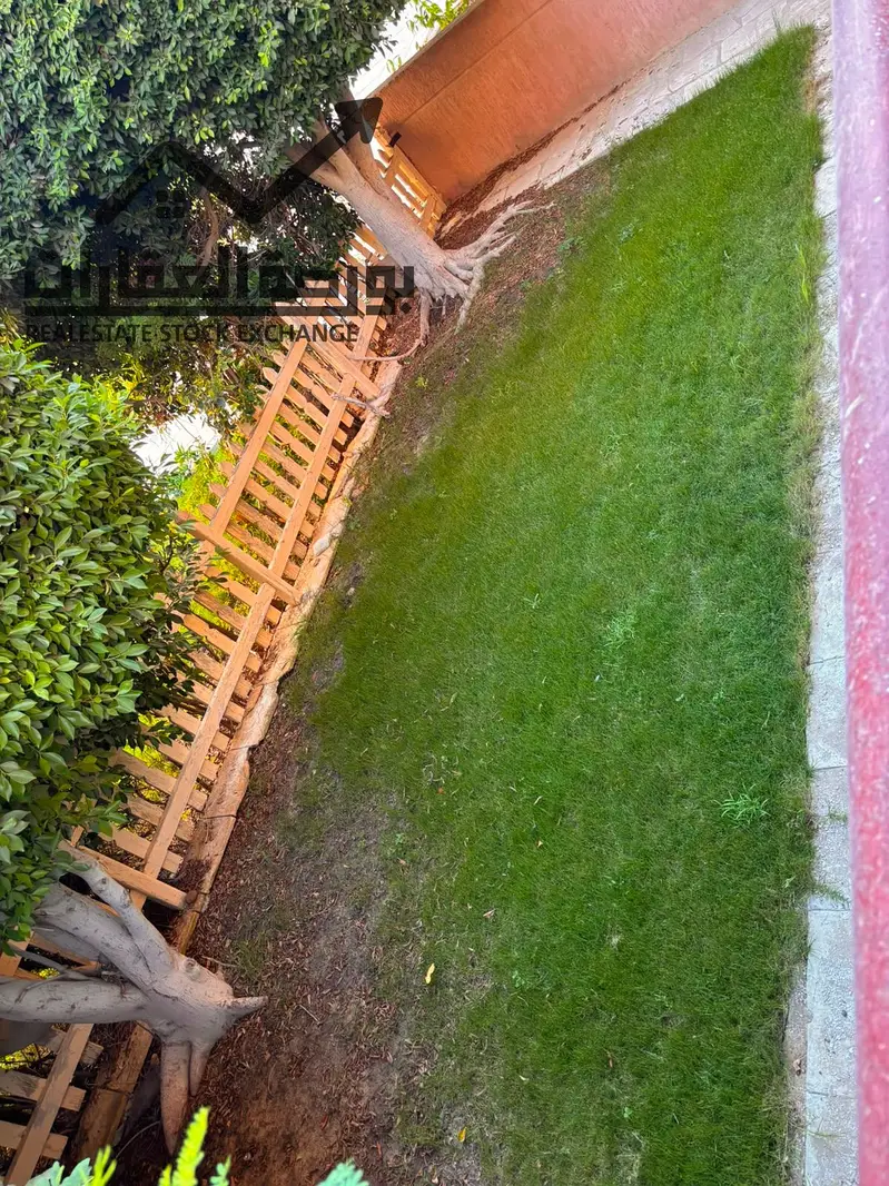 Ground floor apartment with garden for rent in Rehab City