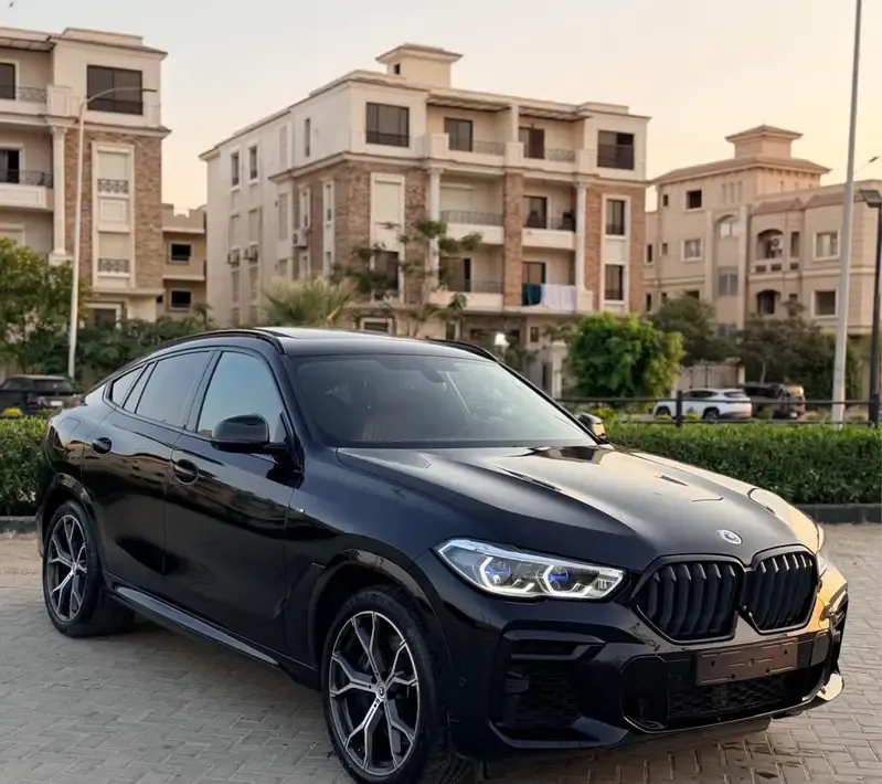 BMW X6 موديل 2025 للإيجار