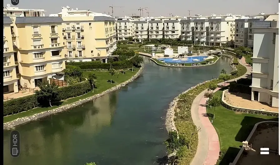 فيلا سوبر لوكس للإيجار في ماونتن فيو هايد بارك
