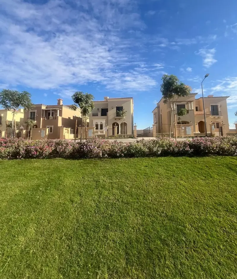 Villa for rent in City Gate, 5th Settlement