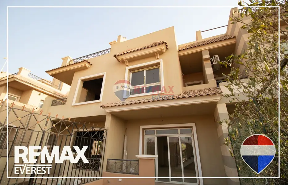 Villa for rent in Nyoum October Compound