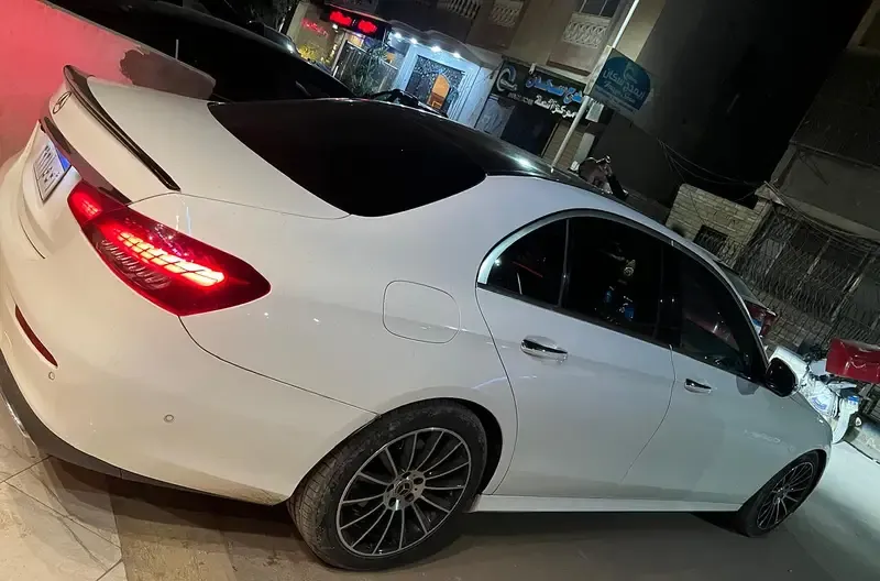 مرسيدس E200 موديل 2021 للإيجار
