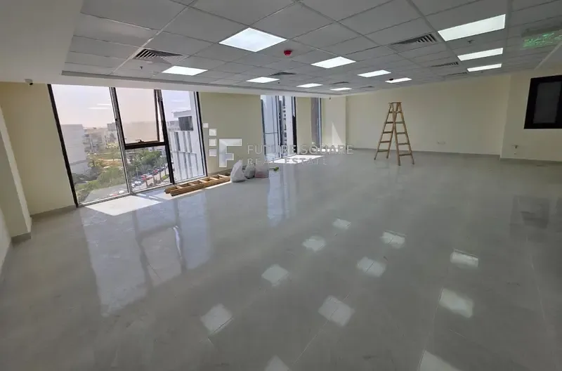 Office for rent 113 sqm in Hyde Park, 5th Settlement