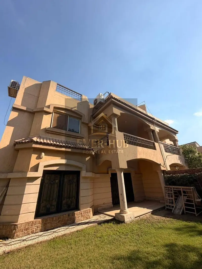 Twin house for rent in Dara Gardens Compound, Sheikh Zayed