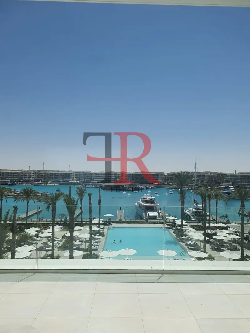 Room for rent directly on the Marina in Vida Hotel, Marassi, North Coast.