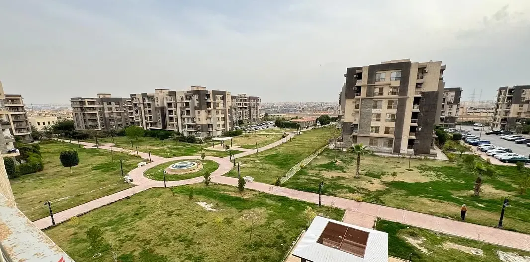 شقة 130م للايجار في كمبوند دار مصر الحي 16 الشيخ زايد