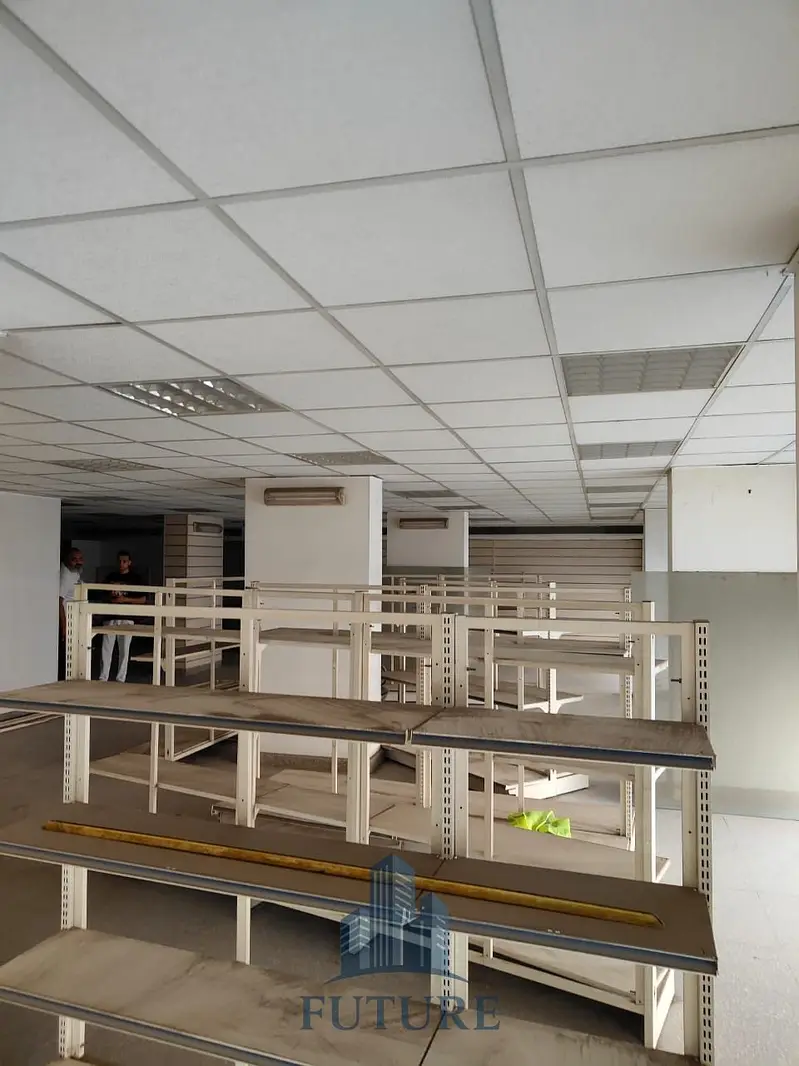 محل للايجار 600 متر بالمهندسين