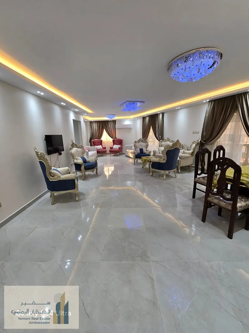 Luxurious modern apartment for rent 225sqm in Mohandessin