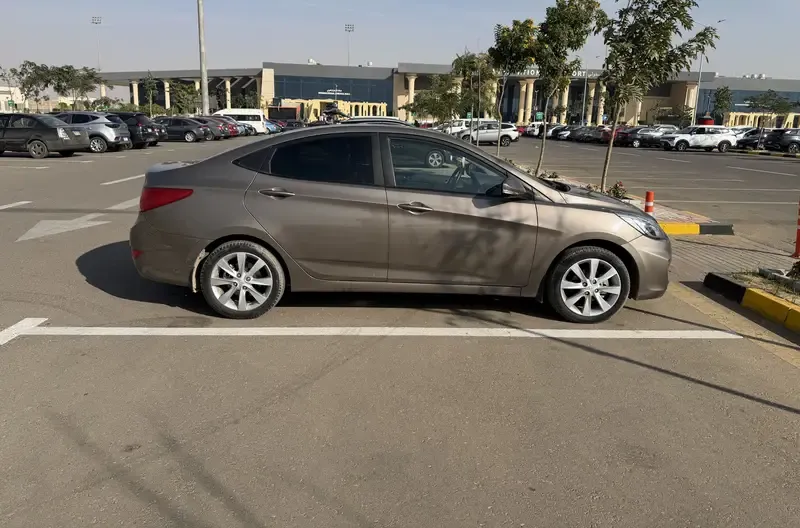 Rent Hyundai Accent 2025, highest trim