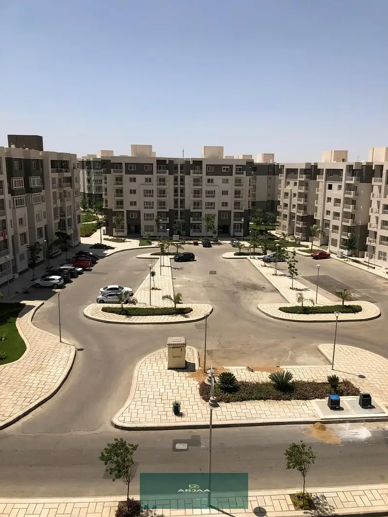 شقة للايجار في مدينتي تشطيب سوبر لوكس