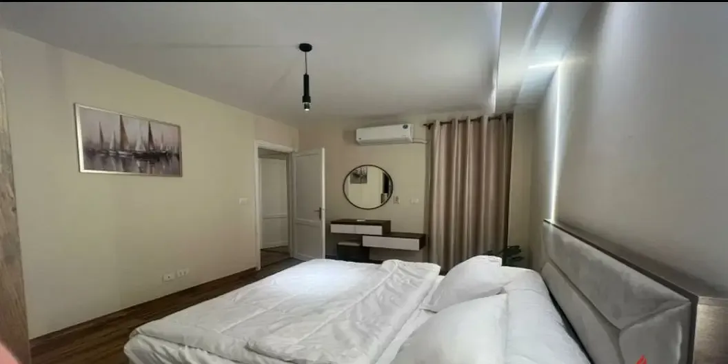 Furnished apartment for rent in Madinaty B6 with a view of the watercourse
