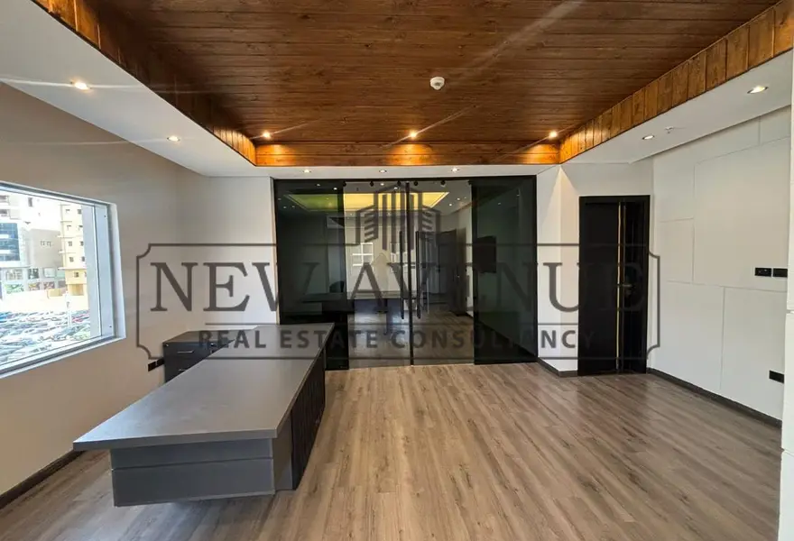 Office for rent in North Teseen, 530 sqm