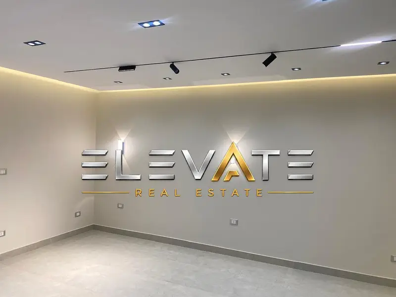 Apartment for rent in Hyde Park, 3 rooms, distinctive finishing