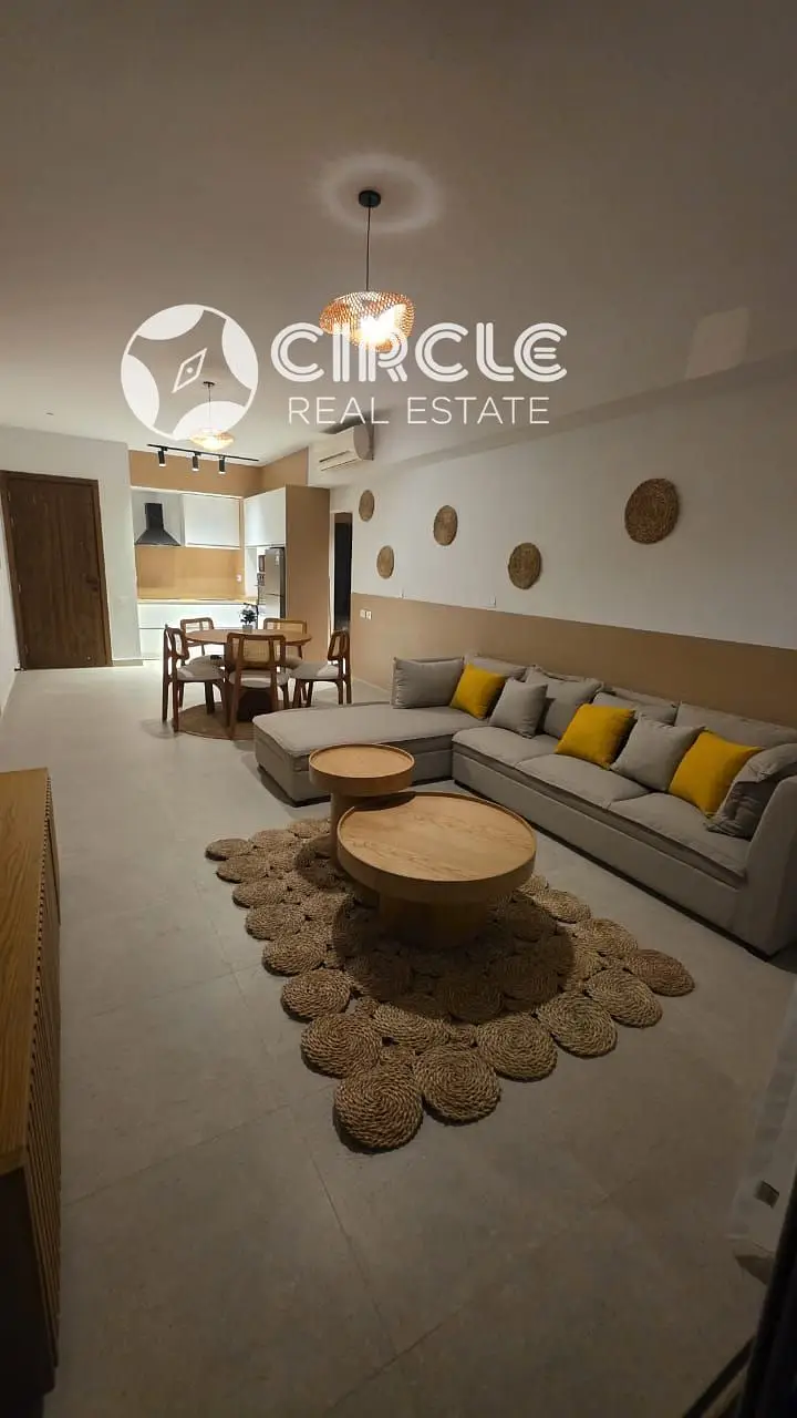 Luxurious furnished ground chalet for rent in Hacienda West
