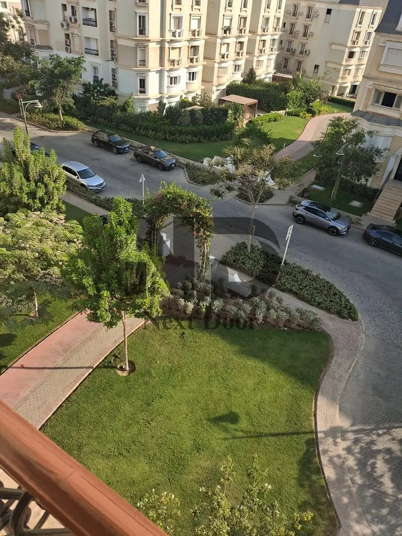 فيلا روف للايجار في ماونتن فيو هايد بارك