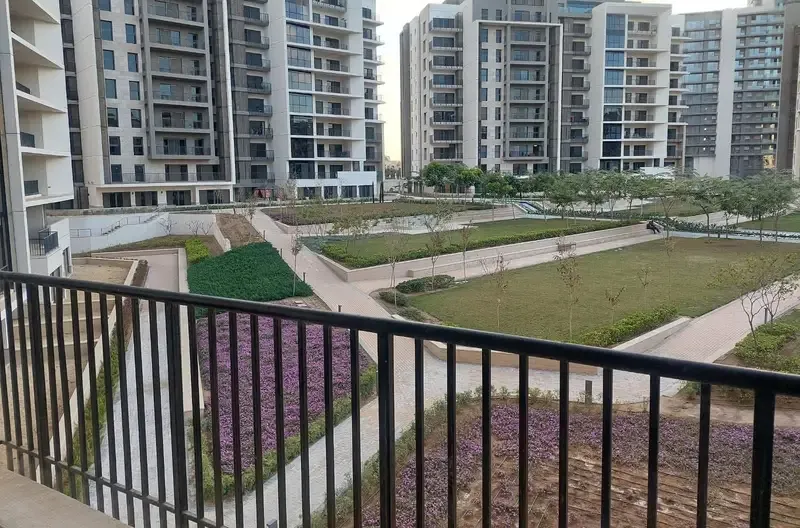 3 bedroom apartment for rent in ZED Towers, Sheikh Zayed
