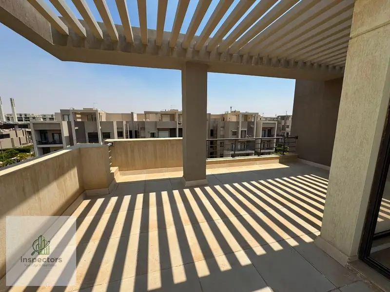 بنتهاوس للإيجار في فيفث سكوير المراسم