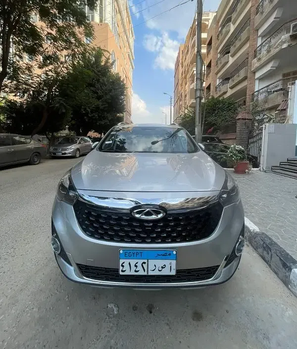 ايجار سياره تيجو 7 موديل 2026 فضي