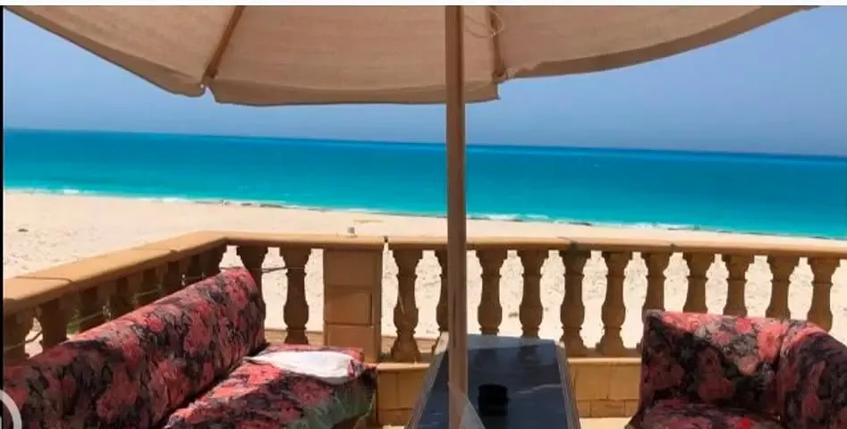شاليه صف اول بحر روف