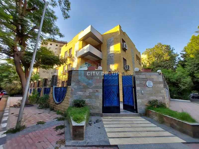 Office villa for rent in Sarayat Maadi