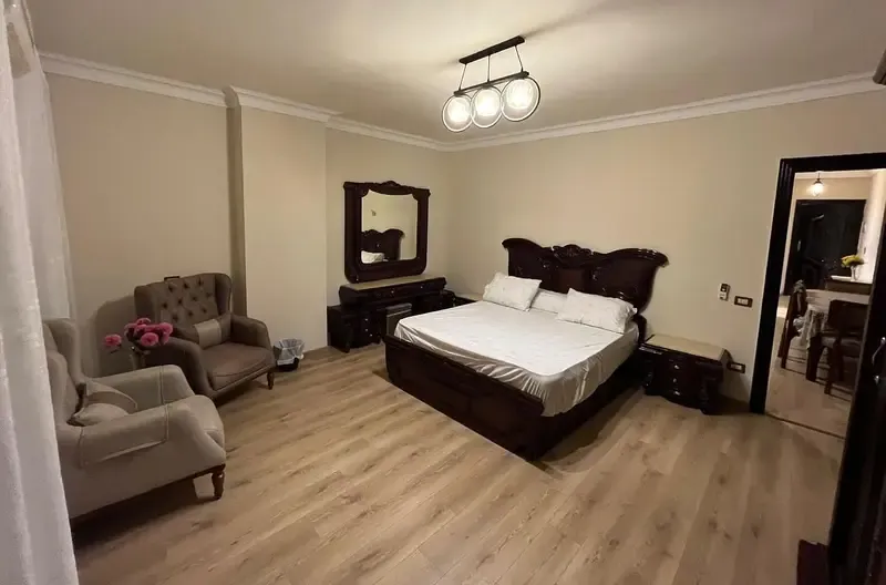 استديو مفروش للايجار بتشطيب سوبر لوكس