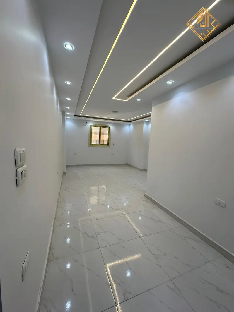 مكتب إداري للإيجار بموقع استراتيجي في المهندسين