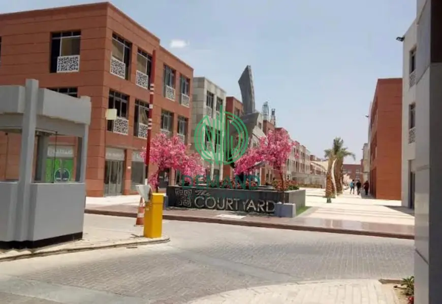 Office for rent 72sqm in The Courtyard Mall, Sheikh Zayed