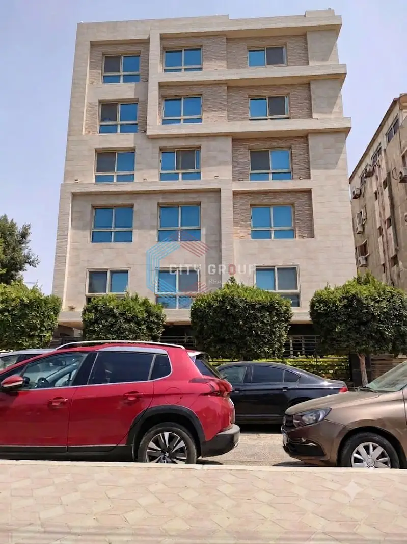 Luxurious Administrative Building for Rent in New Maadi