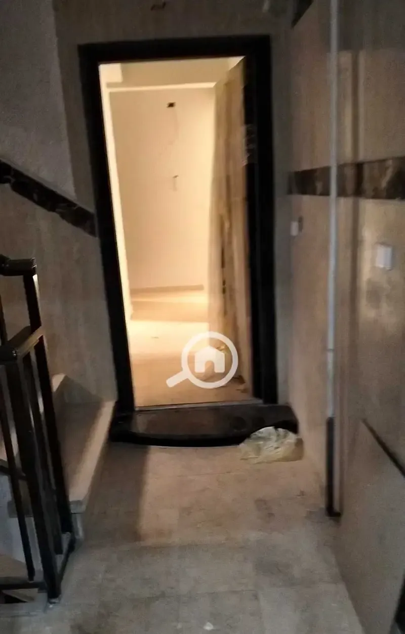 Commercial building for rent in Maadi, 1500 sqm