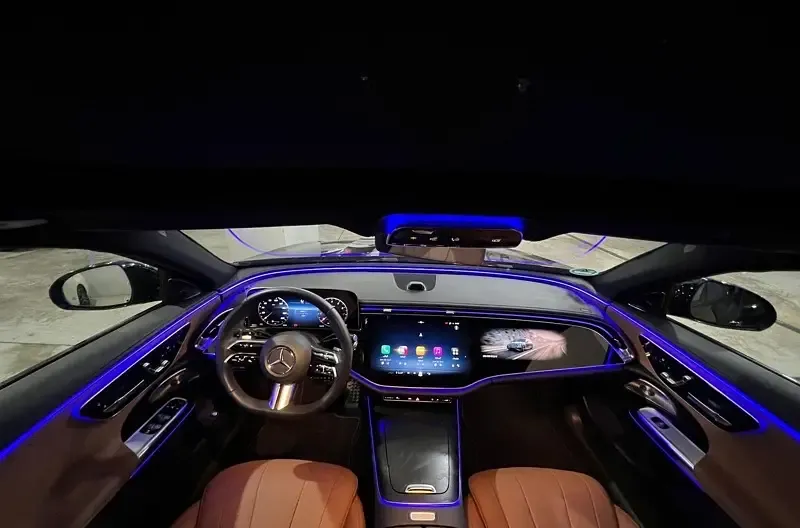 ايجار سيارة مرسيدس E2025