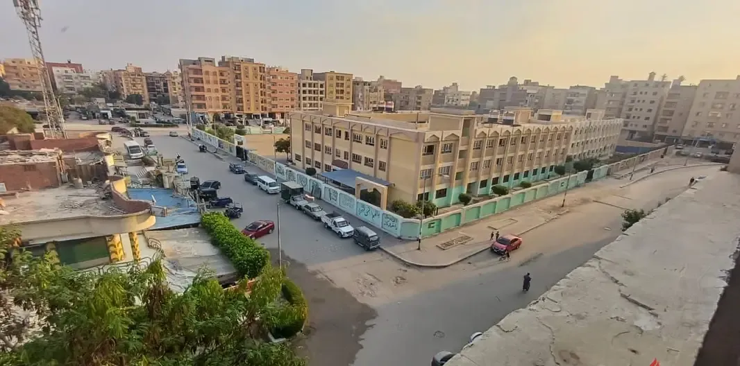 شقة للايجار بالحي الرابع بـ 6 اكتوبر