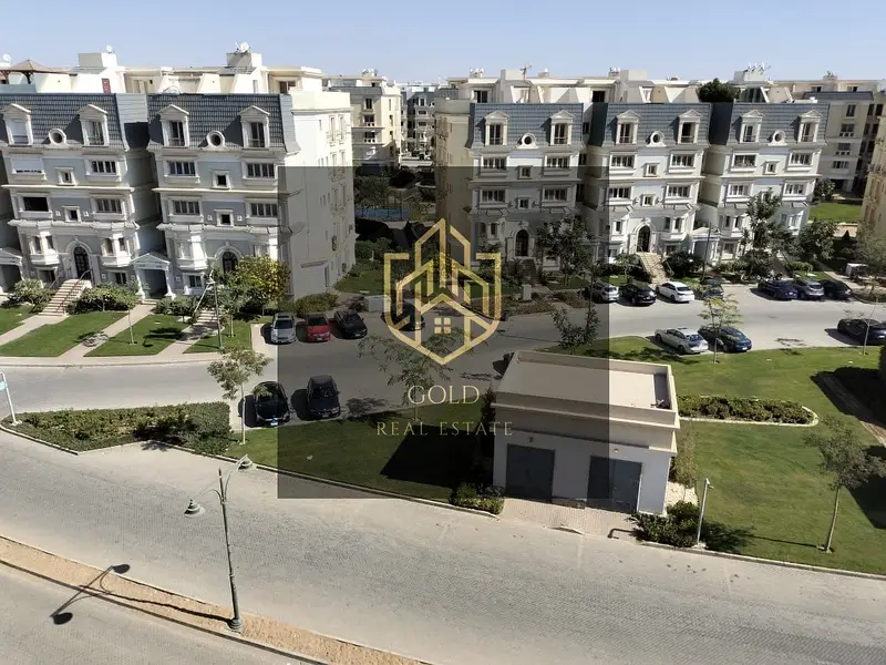 Luxury I-Villa Roof for Rent in Mountain View Hyde Park - New Cairo