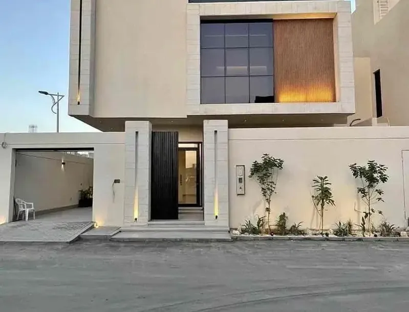 Furnished Villa for Daily Rent in Sheikh Zayed, Beverly Hills Compound