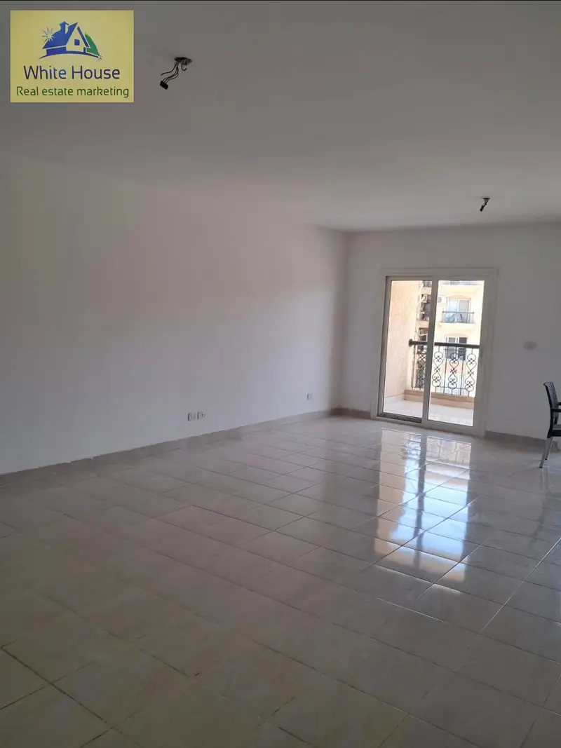 شقة للإيجار بالرحاب المرحلة السابعة أول سكن