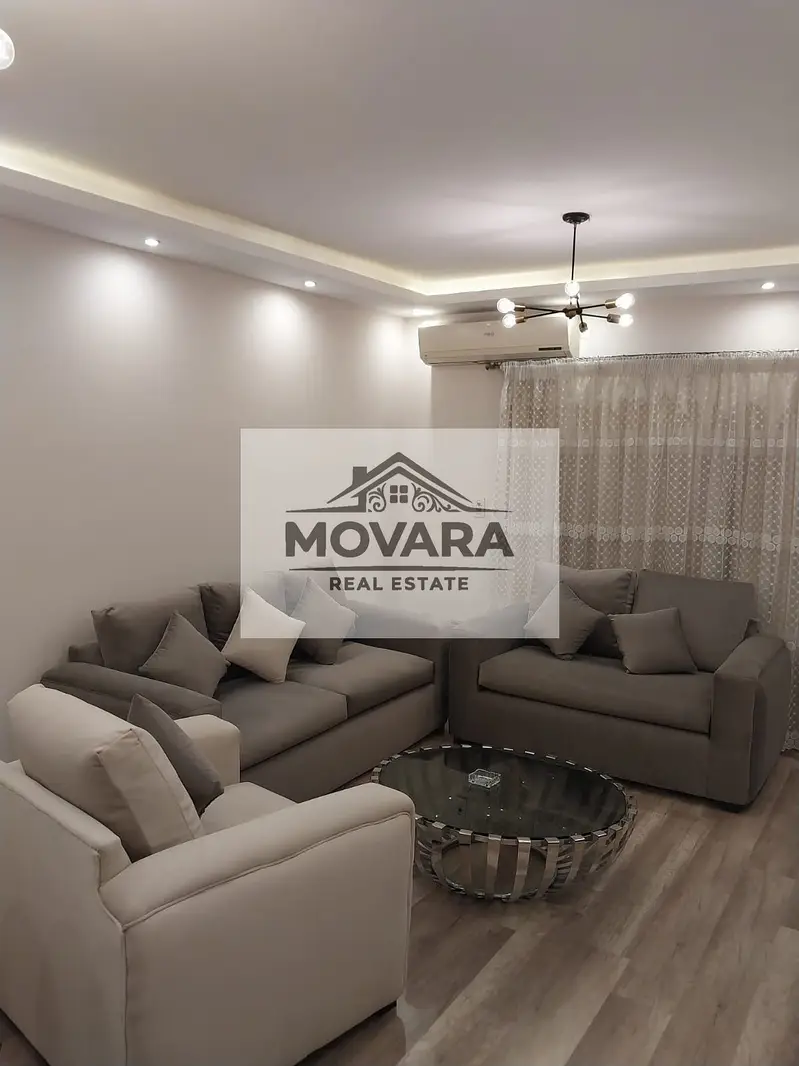 Fully furnished apartment in Rehab with a private garden
