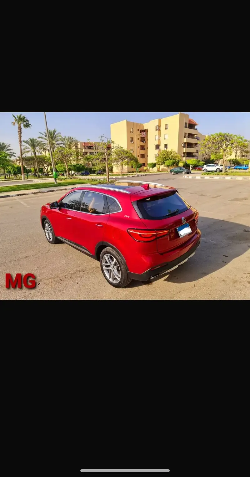سيارة MG HS 2021 للإيجار